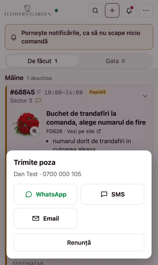 The message to the customer, pre-filled, with WhatsApp, SMS and email to choose from